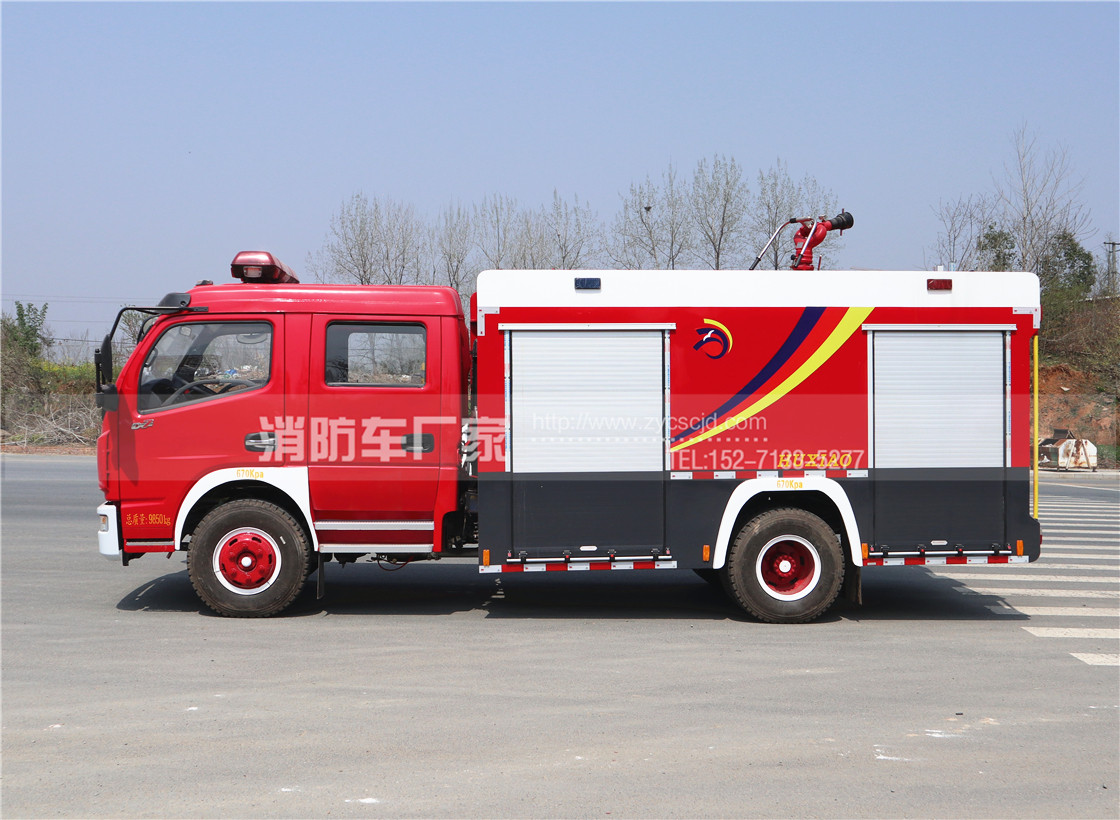 消防車(chē) 消防車(chē)